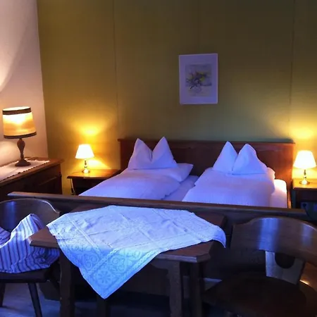 Josefinenhof Гостевой дом Нойштифт-им-Штубайталь